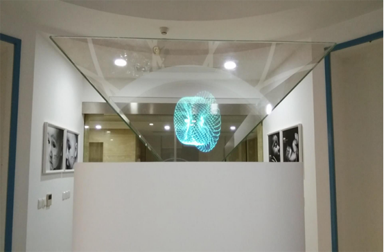 上海形狀記憶合金材料企業展廳360度全息投影柜